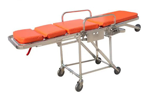 Un bon prix. Chaise roulante, fauteuil roulant, fauteuil roulant de loisirs en ligne