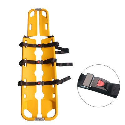 Transfert du patient sans effort avec une civière pliante pour l'ambulance