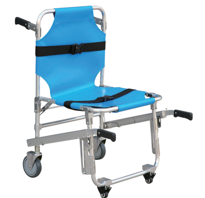 Un bon prix. Le fauteuil roulant à deux roues est léger et très maniable en ligne